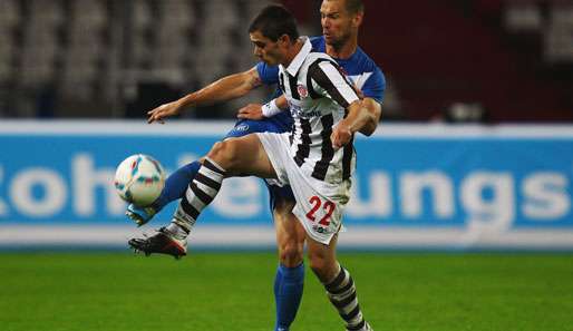 Fin Bartels (M.) bleibt den Hamburgern bis 2014 erhalten 