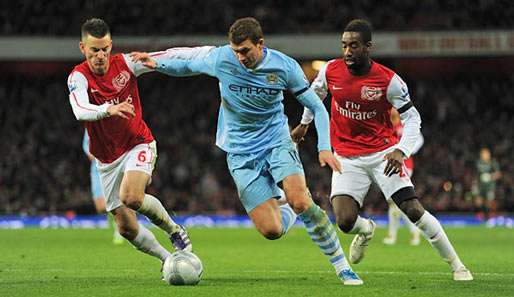 Das erste Duell der Saison im Ligapokal ging mit 2:1 an City