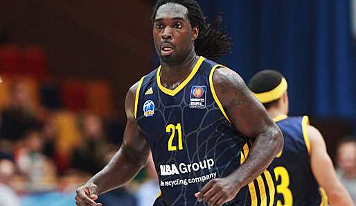 Alba Berlin muss mit Star-Center Torin Francis im Pokal gegen gegen die Braunschweiger ran