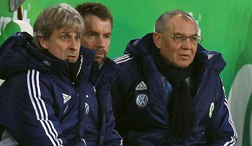 Felix Magath (r.) und sein Trainerstab: Bernd Hollerbach (M.) und Pierre Littbarski