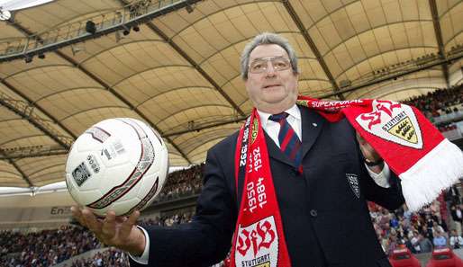 VfB-Aufsichtsratschef Dieter Hundt zeigt sich nach den jüngsten Leistungen der Schwaben besorgt