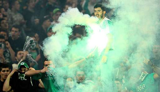 Die Fans von Panathinaikos Athen wurden Ziel eines Anschlags