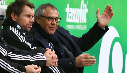 Will seinen bis 2013 laufenden Vertrag vorzeitig verlängern: Felix Magath (r.)