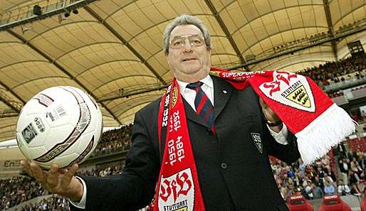 Aufsichtsratschef Dieter Hundt ließ VfB-Präsident Gerd E. Mäuser zum Rapport antreten