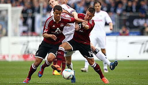 Timothy Chandler (l.) ist einer der besten Nürnberger Spieler in dieser Saison