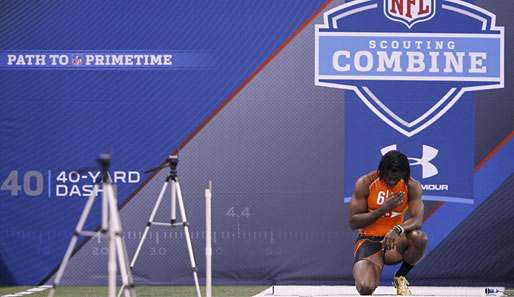 Ein Teil des Combines ist der 40-Yard-Dash. Auch RGIII musste da durch... 