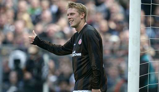 Marius Ebbers bleibt ein weiteres Jahr beim FC St Pauli