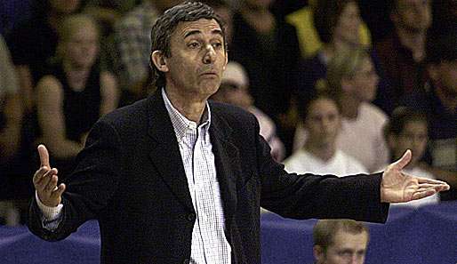 Svetislav Pesic trainiert neben der Nationalmannschaft auch noch Roter Stern Belgrad