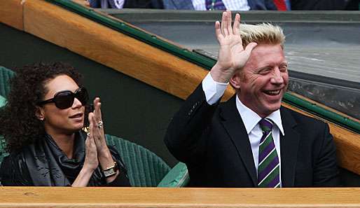 In Wimbledon, seinem Wohnzimmer, fühlt sich Boris Becker (r.) sichtlich wohl