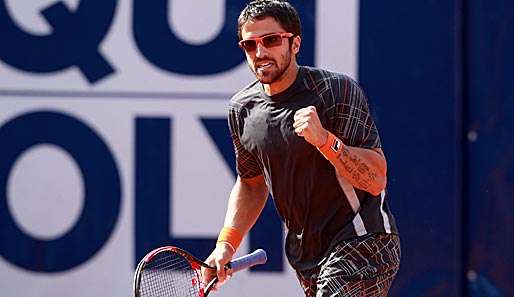Janko Tipsarevic siegte nach 2:03 Stunden mit 6:4, 2:6 und 6:4 gegen Thomaz Bellucci