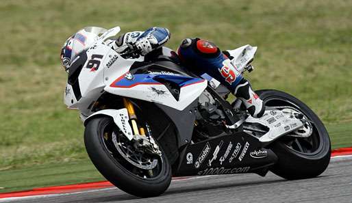 Leon Haslam fährt in dieser Saison für BMW, 2013 wollen die Münchner weniger Geld investieren