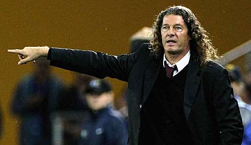 Bruno Metsu beerbt Diego Maradona in der Wüste
