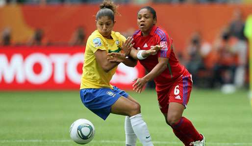 Insgesamt elf Treffer hat Cristiane (l.) bei Olympischen Spielen in ihrer Karriere erzielt