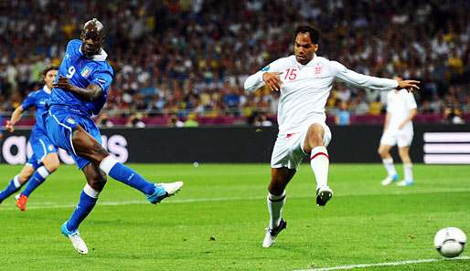 Kein Wiedersehen mit Joleon Lescott (r.) - Mario Balotelli fällt aus