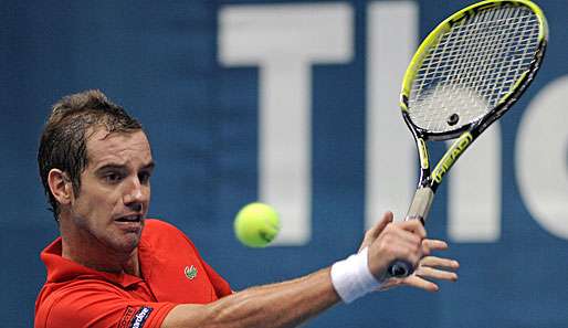 Richard Gasquet besiegte Gilles Simon im Finale von Bangkok deutlich in zwei Sätzen