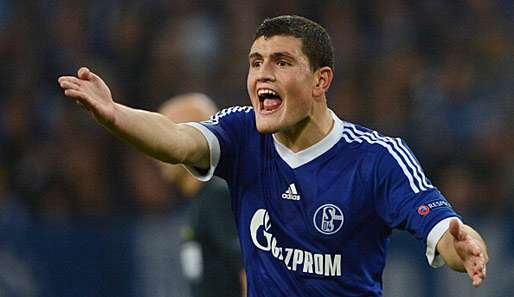 Kyriakos Papadopoulos muss von der Mannschaft isoliert werden