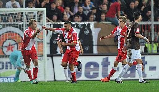 Kapitän Torsten Mattuschka (2.v.l.) erzielte das zwischenzeitliche 1:0 für Union Berlin 