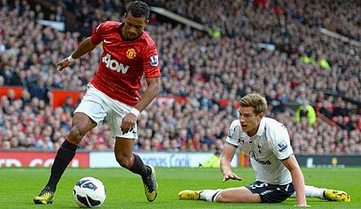 Vergangene Woche kassierte Nani (l.) mit Manchester United eine historische Heimniederlage