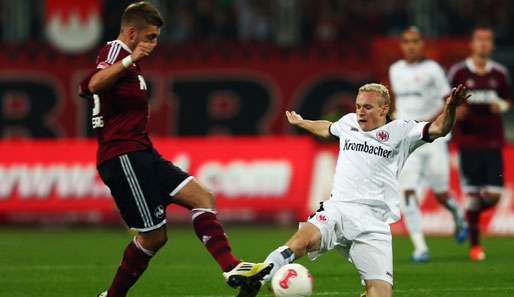 Sebastian Rode (r.) stand in dieser Saison bei jedem Bundesliga-Spiel der Eintracht auf dem Feld