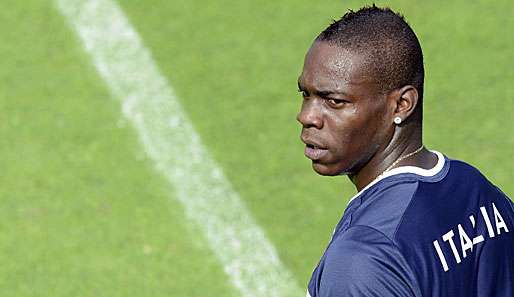 Mario Balotelli kann gegen Armenien wegen Fiebers nicht für Italien auflaufen