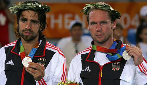 Nicolas Kiefer und Rainer Schüttler haben in Athen Silber gewonnen... 