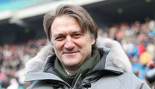Geht er bald für den VfL Wolfsburg auf Einkaufstour? Dietmar Beiersdorfer