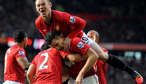 Rooney und Co. feiern van Persie, der das 1:0 für United gegen Arsenal erzielte