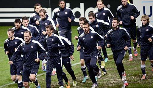 Während sich das Team von Dinamo Zagreb auf das Spiel vorbereitet, gab es Krawalle in Paris