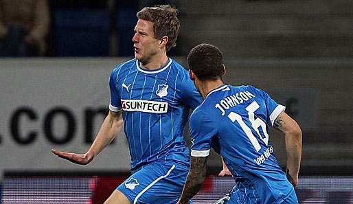 Sven Schipplock (l.) traf beim 9:0-Testspielsieg gegen Walldorf gleich vier Mal