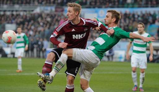 Das Derby zwischen Fürth und Nürnberg war von Zweikämpfen und Foulspielen geprägt