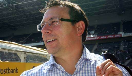 Martin Bader will sich bei der Suche nach einem Hecking-Nachfolger Zeit lassen