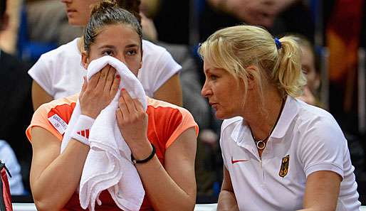 Fed-Cup-Teamchefin Barbara Rittner (r.) glaubt an ein erfolgreiches Petkovic-Comeback