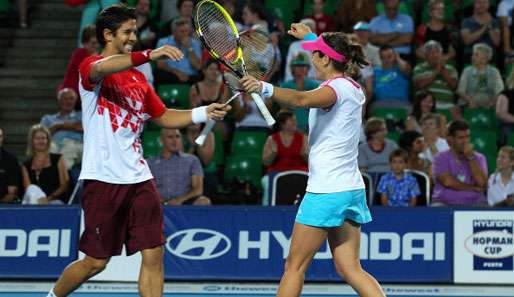 Fernando Verdasco und Anabel Medina Garrigues freuen sich über ihren Triumph