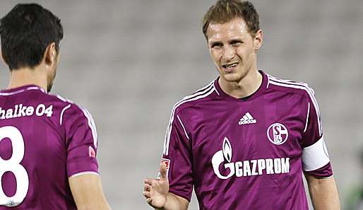 Benedikt Höwedes und Schalke 04 tanken mit einem Testspiel-Erfolg nochmals etwas Selbstvertrauen