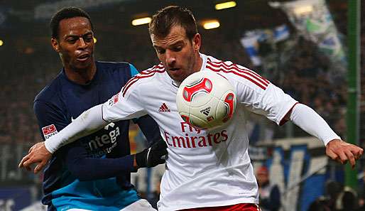 Rafael van der Vaart (r.) verletzte sich im Trainingslager am Oberschenkel