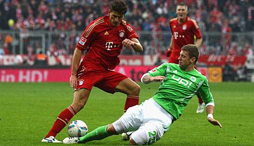 Marco Russ (r.) kehrte im Winter vom VfL Wolfsburg zurück zu Eintracht Frankfurt