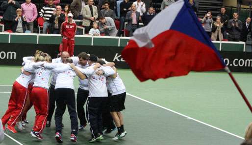 Tschechien hat im Fed-Cup gegen Australien das Halbfinale erreicht