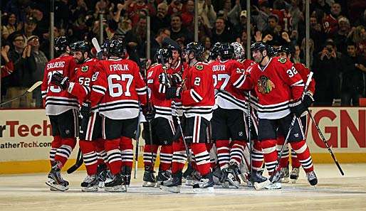 Allen Grund zur Freude: Die Blackhawks haben einen neuen NHL-Startrekord aufgestellt