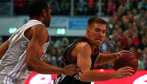 Steffen Hamann (r.) trifft mit den Bayern am Sonntag auf Bamberg