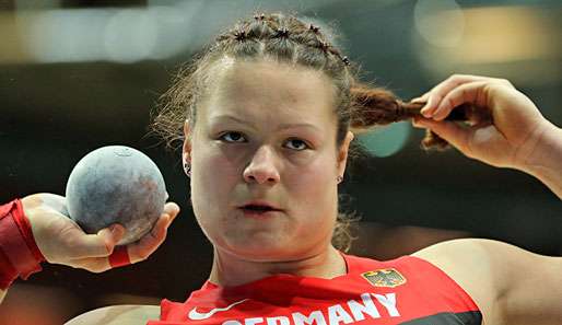 Hochkonzentriert zum EM-Titel in Schweden: Christina Schwanitz 