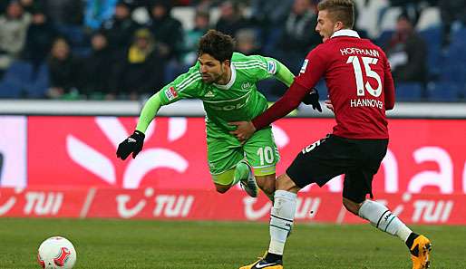 Der VfL Wolfsburg darf gegen den SC Freiburg auf Spielmacher Diego (l.) vertrauen