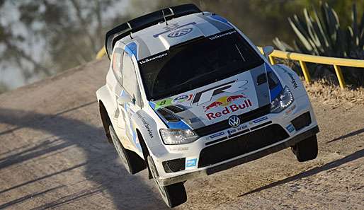 Trotz eines Hindernisses liegt Ogier weiterhin auf Sieg-Kurs bei der Mexiko-Rallye