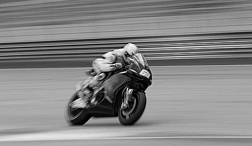 Kenny Anderson ist während des Rennes auf dem Buttonwillow Raceway in Kalifornien vernunglückt