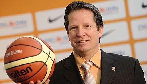 Der neue Nationaltrainer Frank Menz und sein Team spielen im August in der ratiopharm Arena in Ulm