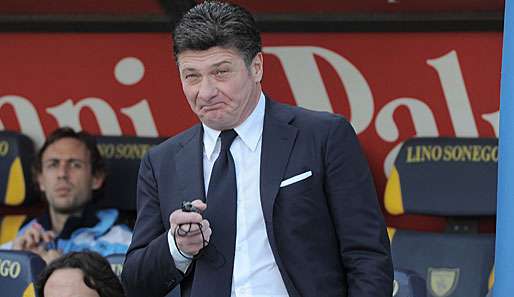 Walter Mazzarri steht angeblich vor einer - vor allem finanziell gesehen - goldenen Zukunft 