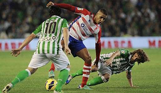 Mit einem klaren 5:1 gegen Granada konnte Real Betis in die internationalen Ränge vorstoßen