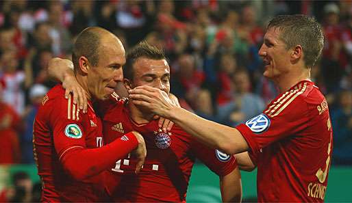 Neben Schweinsteiger lieferten auch Shaqiri und Robben (v.r.n.l.) eine bärenstarke Leistung ab