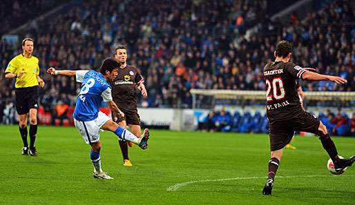 Yuzuke Tasaka erzielt das 3:0 für den VfL Bochum
