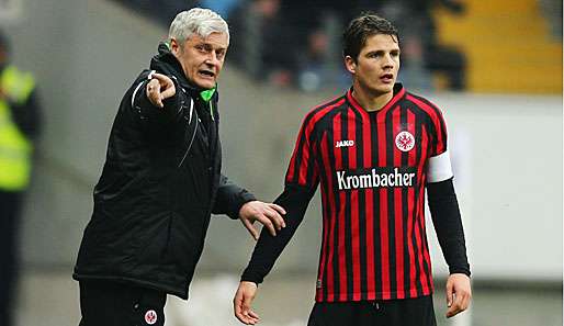 Pirmin Schwegler hat alle Spekulationen zu einem Wechsel nach Wolfsburg zurückgewiesen
