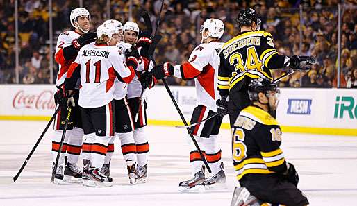 Die Ottawa Senators jubeln - das Hammerlos Pittsburgh wurde gerade noch vermieden